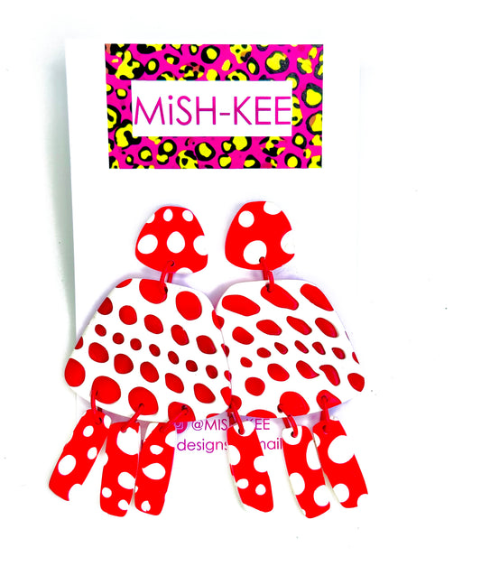 Maximalist Yayoi Infinity inspired earrings - Red with White Dots