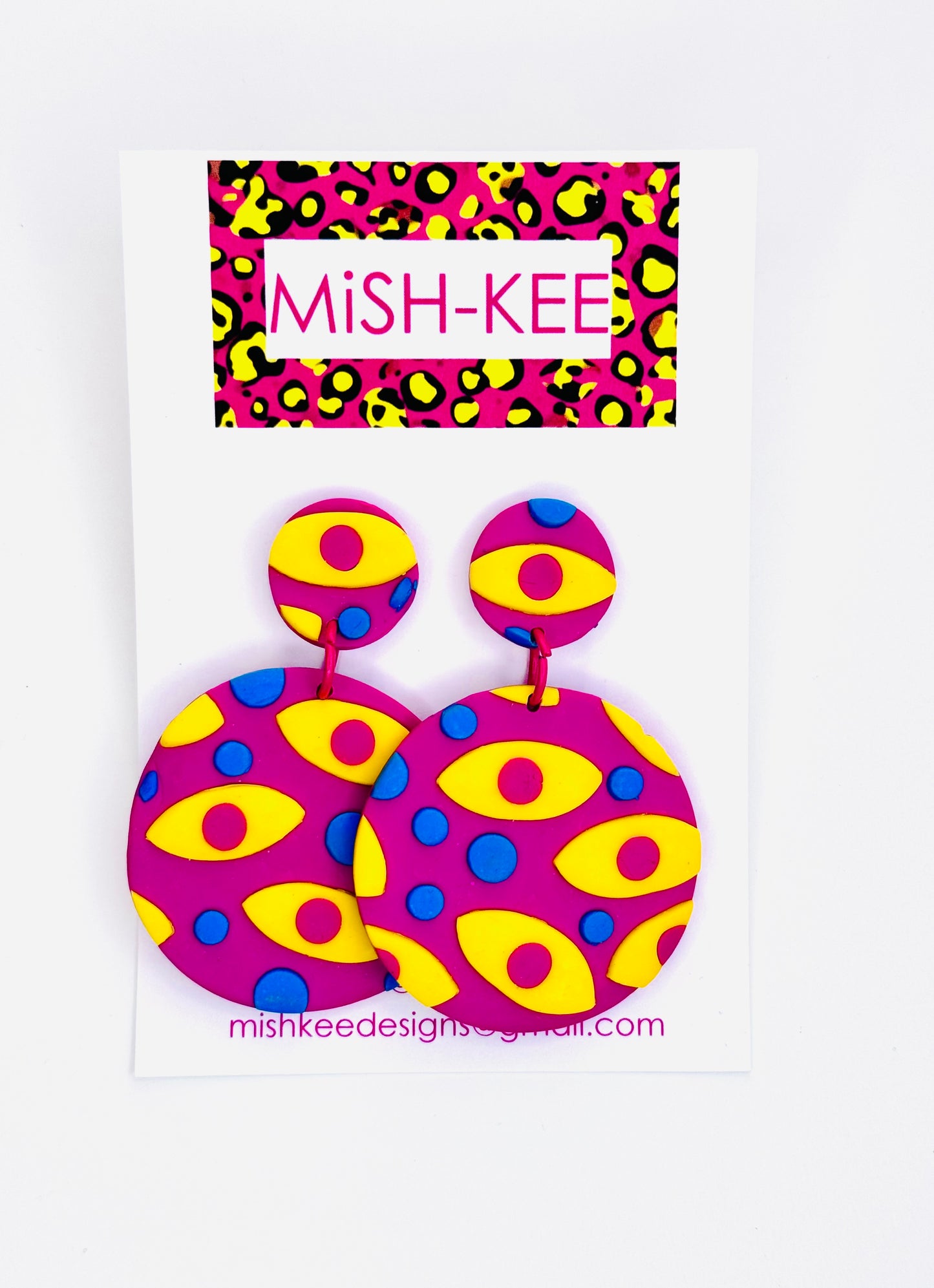 Maximalist Yayoi Inspired Eyes - Magenta with Yellow eyes round drop earrings